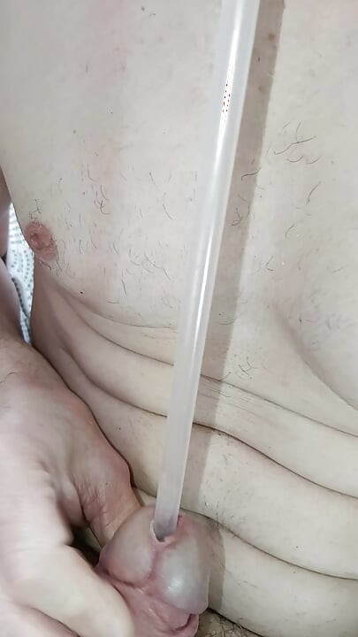 أشرب منيي بقشة