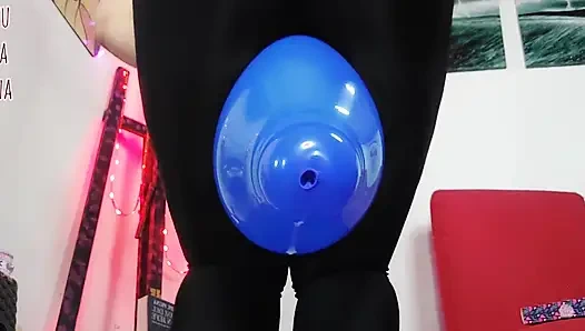 Shyyfxx götüyle balon okşuyor ve patlatıyor!