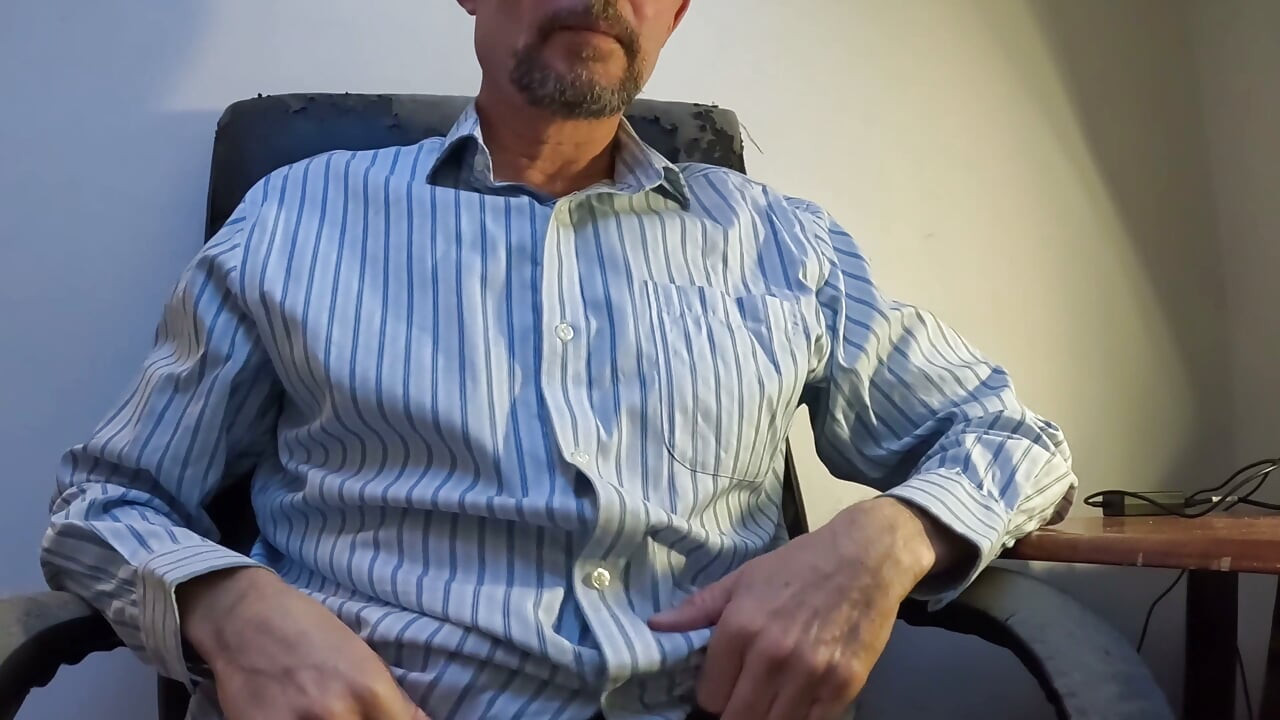 Work Time Wanking Close up Cumming Real Fast - Rockardglans 219
