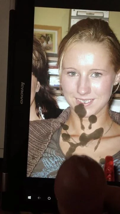 Cumtribute for sexy Daniela L