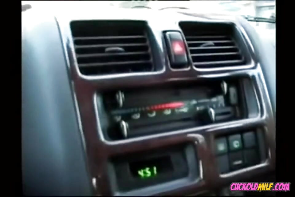 カッコウミルフ - 浮気する妻