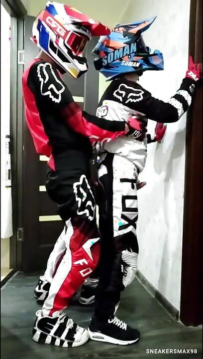 Motorcyclist Fucks a Guy in a Motocross Outfit and Mxhelmet