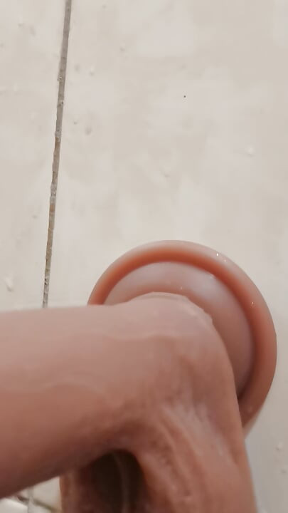 視点:あなたのチンポをしゃぶる