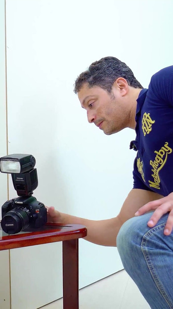 Perverted Photographer Takes Advantage of His Wife's Departure and Will Fuck the Delicious International Actress