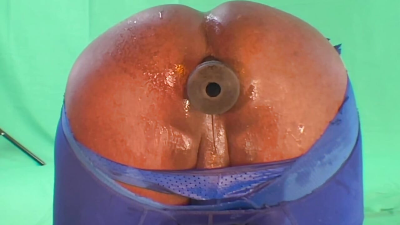 Stuffing Toys in my Big Round Butt - Lost Footage (Vol.1 Part 1)