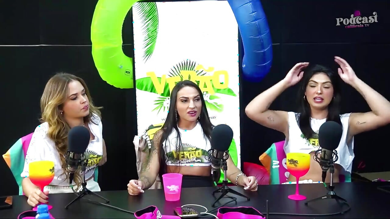 Pagode Da Ofensa - Ep. Summer California: Agnes, Clara Wellen and Monique Bertolini