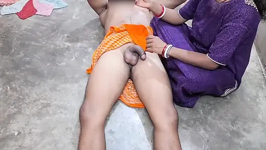 Tante seksi india dientot habis-habisan sama pacarnya