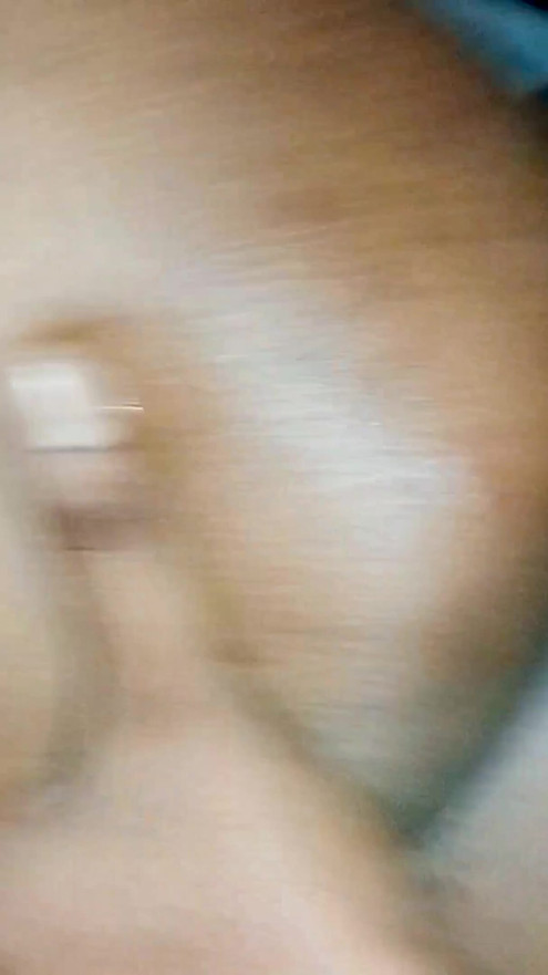 🫦 我用油和避孕套狗式操了我的女朋友 | 短片 3