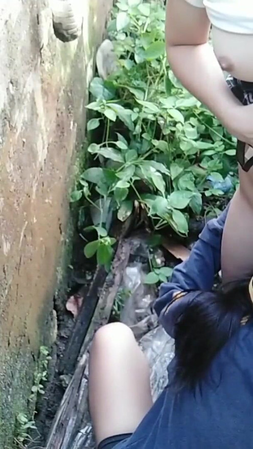 risky outdoor sex (we almost got caught) | Clip 2