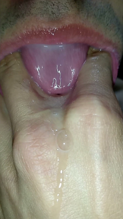 DEEP THROAT, MOUTH MILK, SLOOPY, HARD, I WANT YOUR CUM IN MY MOUTH,SIX PACK UNDERWEAR CLOSE-UP | Clip 1