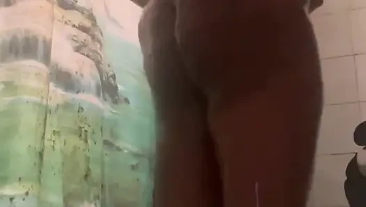 Экономить воду вместе?