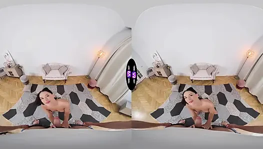 Dude Pounds Milena Ray After Spotting Her Bare Pussy - TmwVRnet