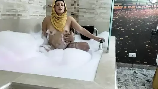 muslim stepdaughter fucked in shower