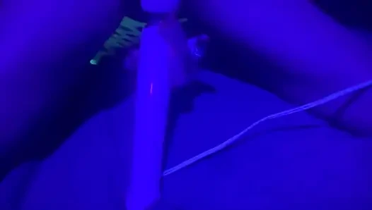 Sexy Stepmom Lets Go at the Club Behind Husbands Back