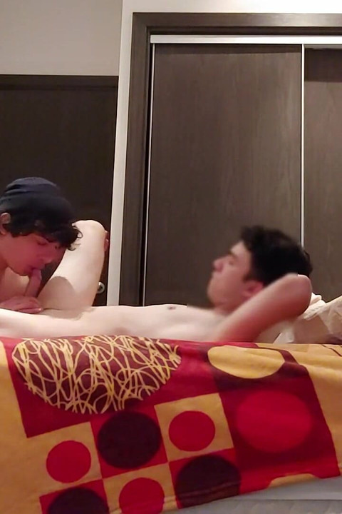 Straight Student From Portugal Tries Gay Sex for the First Time! (bareback)