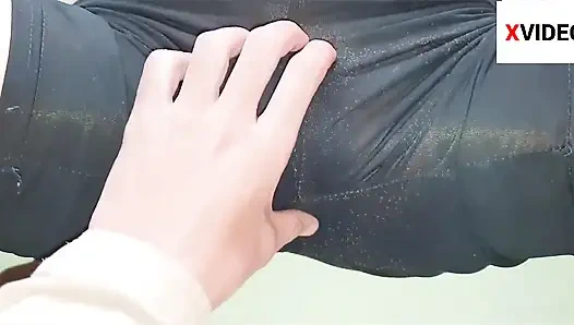 Video rekaman seks pasangan hot dengan memek berbulu lagi asik ngentot posisi misionaris!