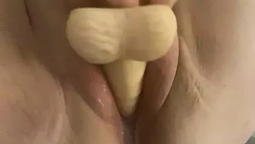 Big dildo, tight pussy