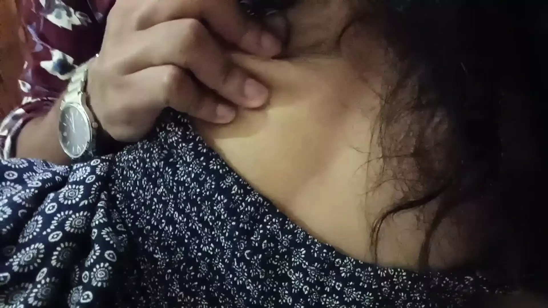 Indian bhabhi ko dever ne pataya aur chudai ki jub bhayya Ghar p nahi the..