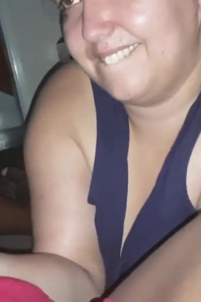 Wildenglishbbw lutscht leidenschaftlich bbc. Nata4sex hämmert meine fette muschi