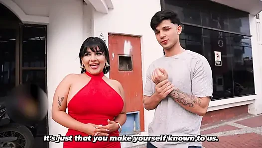 Influencer Cali'deki ateşli kızlarla seks yapmak için sokakta meydan okuyor