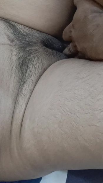 Desi Indian Aunty pussy Fucking Closeup