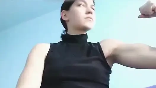 Tonton setiap inci flex saat aku menari telanjang untukmu...