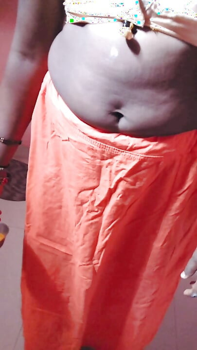 Desi Tamil House Maid in Petticoat Bra Cleaning Tease & Wild Reverse Cowgirl Ride on Owner! Indianhotwifex