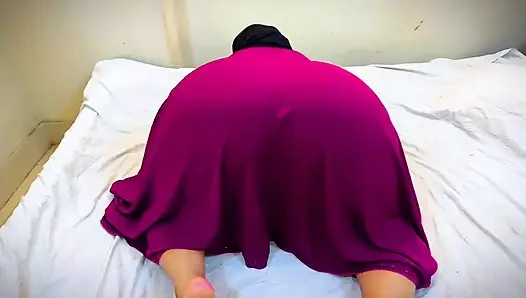Kirli göt deliği ve amcık mms canlı - büyük götlü Kahireli Müslüman kız