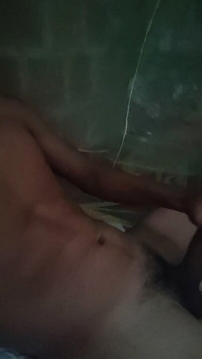 HOT GUY WAKES UP WITH HARD COCK