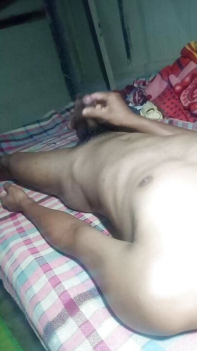 Horny male expressing his milk before sleeping