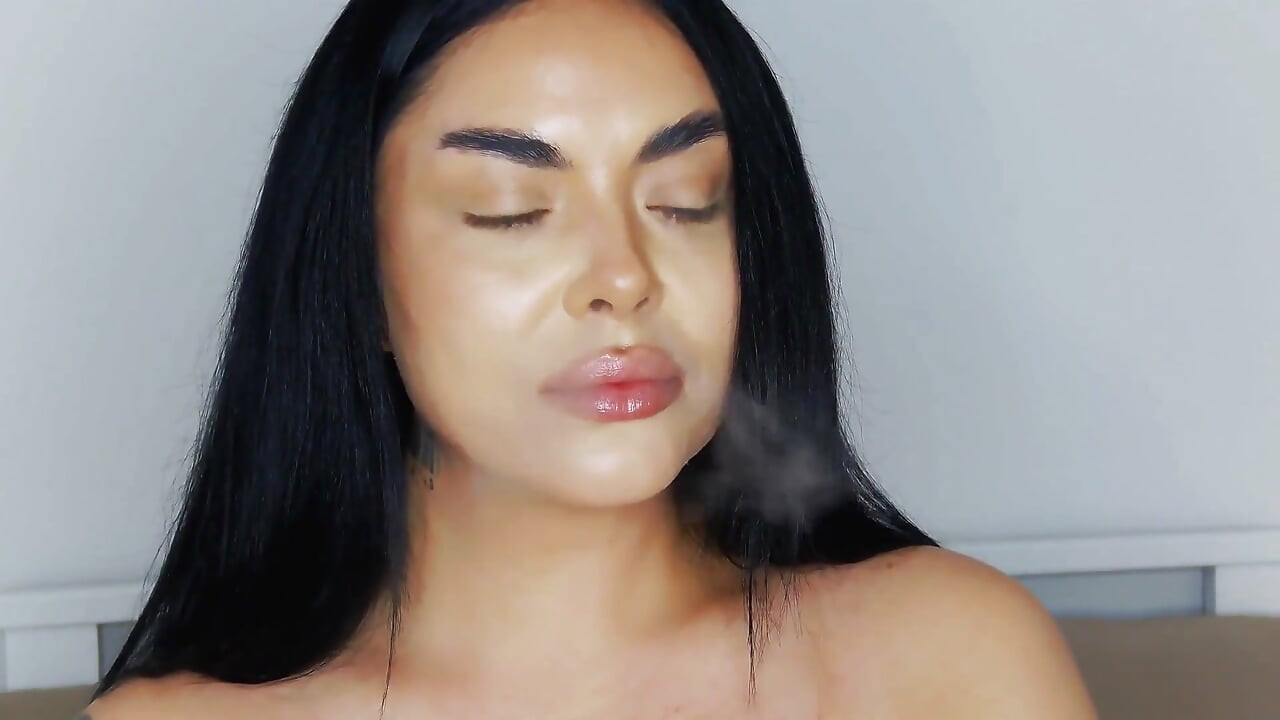Step Mom Smoke Before Ruin You