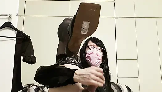 Travesti yarak pompası eğlencesi