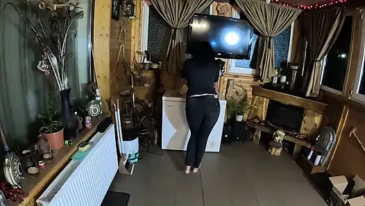 Tight Jeans Dance Slut Gagging Facefuck & Cum on My Tangas