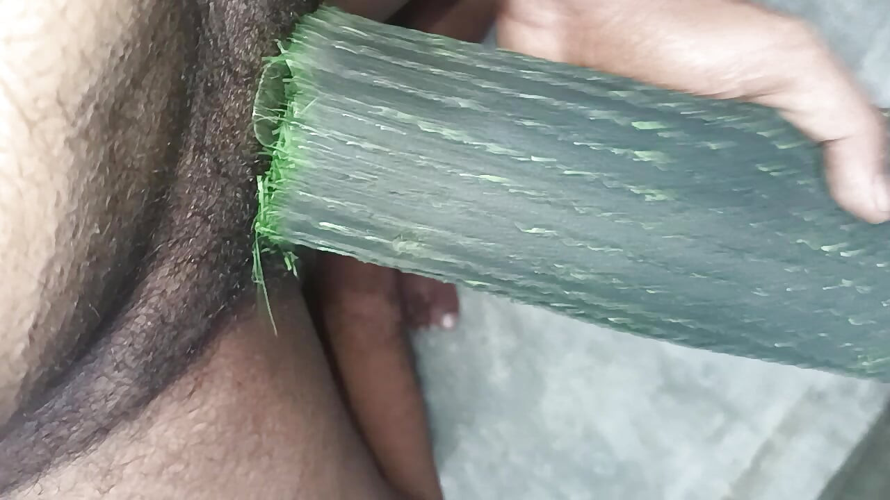 Чёрные пары наслаждаются