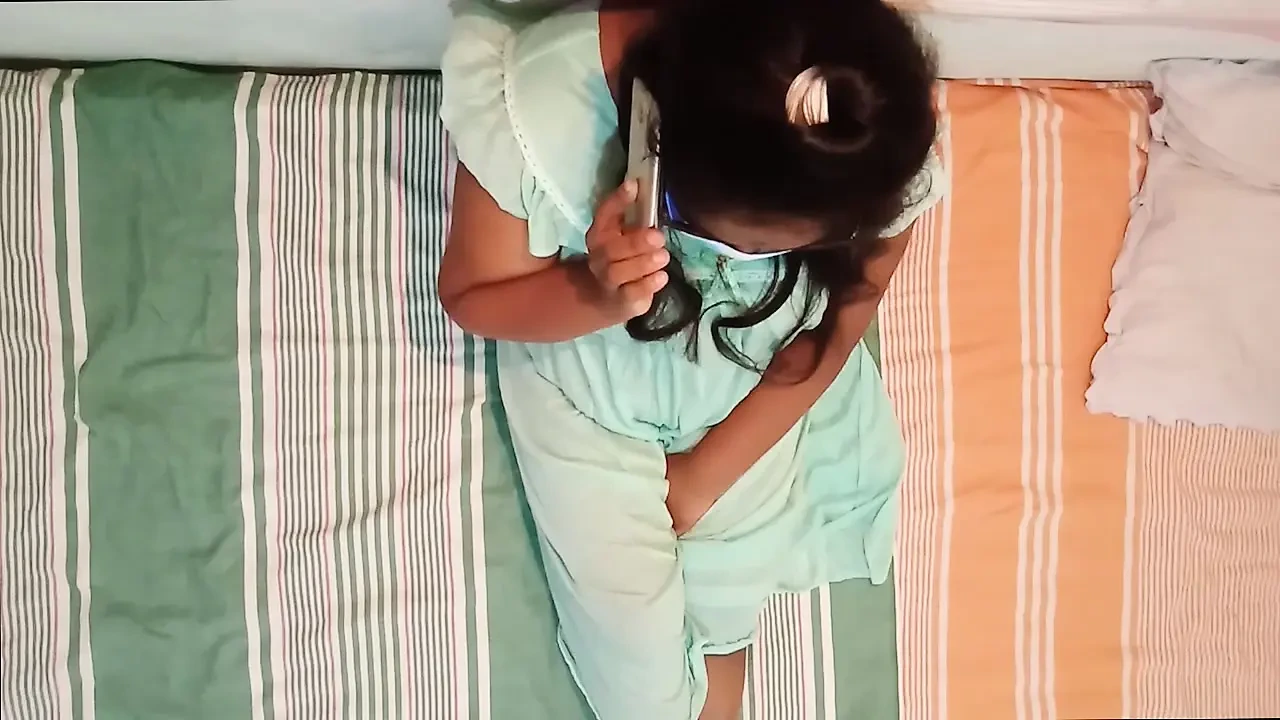 Beautiful woman of sri lanka