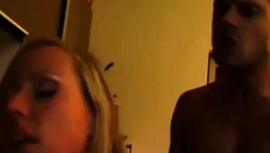 Amsterdamlı sarışınların vahşi gecesi