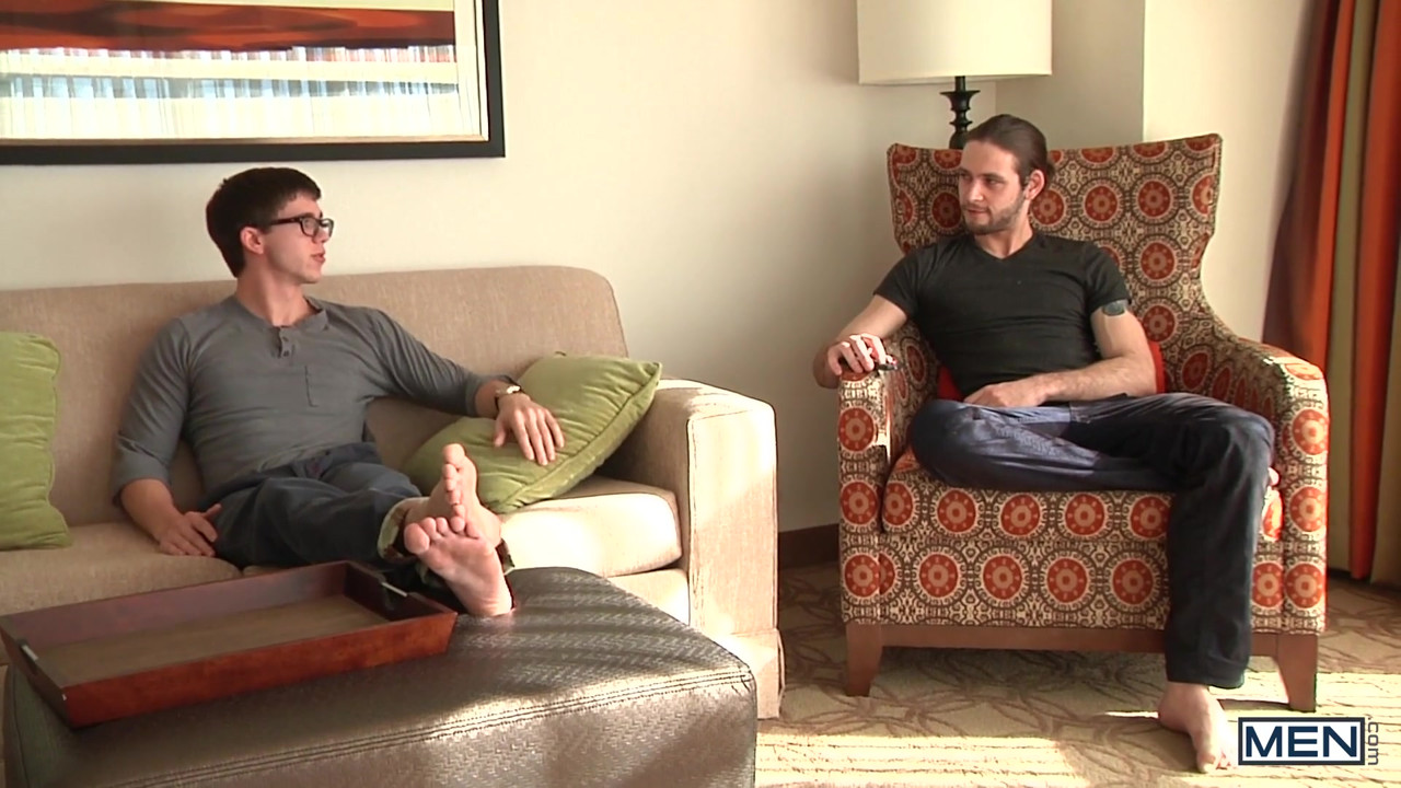 TWINKPOP - ウィル・ブラウンはもう妻とセックスできないので、彼は彼女の熱い義理の兄弟からそれを手に入れます