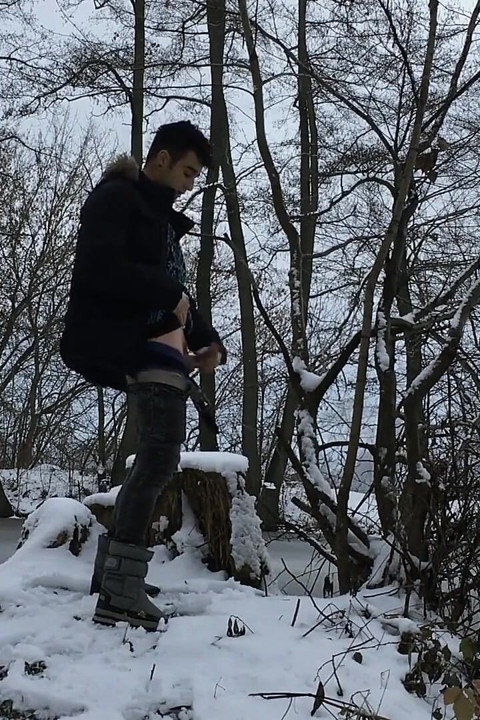 Cold Lake Jerking off