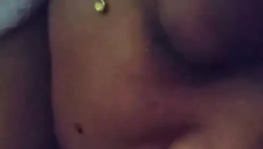 Nyepong & ngocok kontol sampai ludah