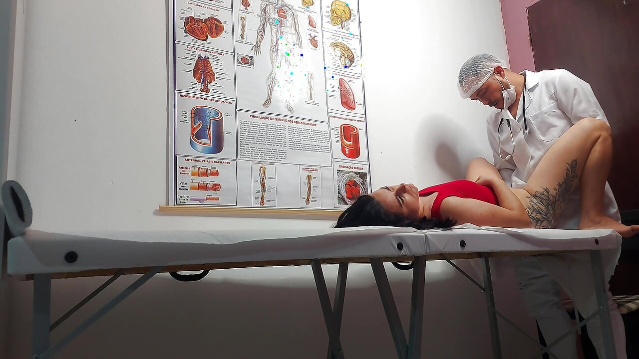 Gynecologist Sticks Dildo in Pussy, Fingers in Ass and Fucks Patient!
