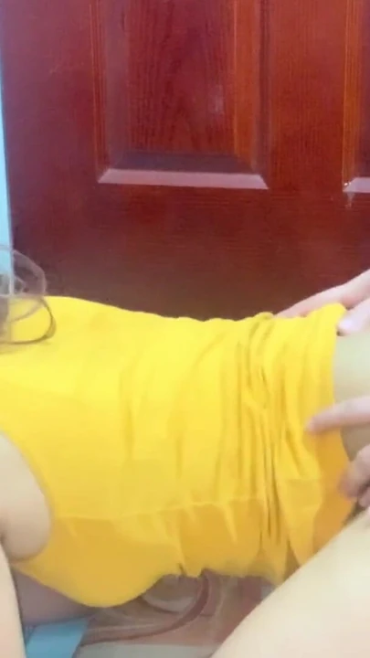 Spectacular moment from "Pinay Threesom double penetration"