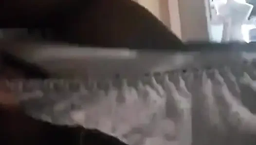 Африканская толстушка из колледжа просит хуй и показывает возбужденную