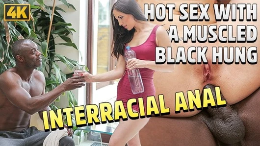 BLACK4K. BBC of well-built guy brings teen brunette Kristy