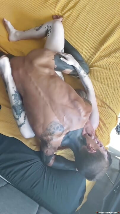 Sex dur și dur cu pulă mare tatuată tatuată Hoss Kado, fată cu piercing Alt Salem multiple ejaculări înăuntru, futai pasional