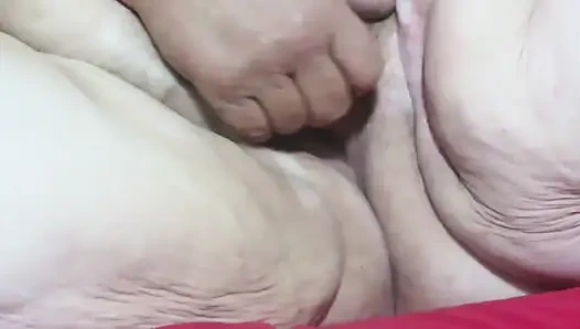 Pria gemuk bermain denganku berciuman mengisap...