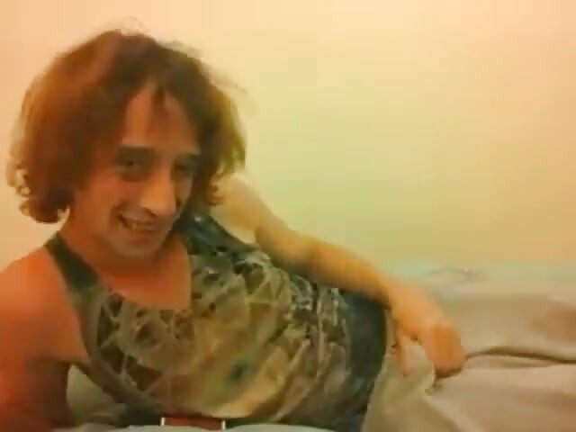 Sesión de chaturbate en solitario de Lil Taste; Sin leche/sin orgasmo