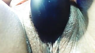 Desi bhabhi fingering her wet pussy
