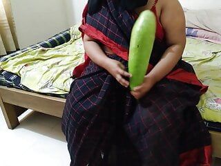 Sardarni Aunty Gourd ke sath kya kand full Gujarati video hardcore fuck xhamster (Jabardasti chudai)