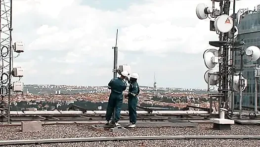 Dreier, härtester außen-stration: Zwei große schwänze für eine heiße schlampe