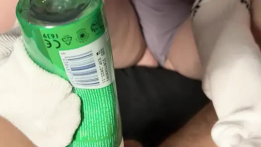 Ayaklarında bir çift, ellerinde bir çift... ve her şey değişiyor